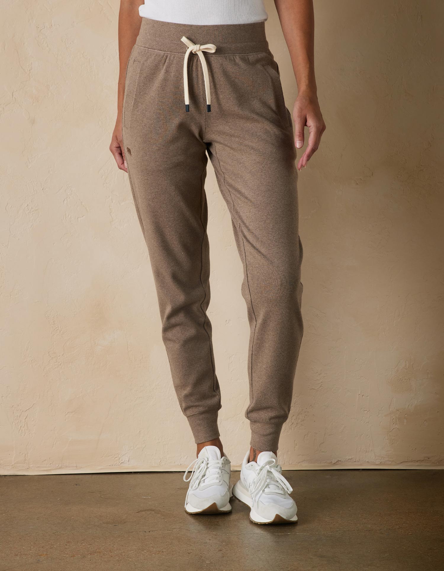 Women's Puremeso Everyday Jogger in Taupe