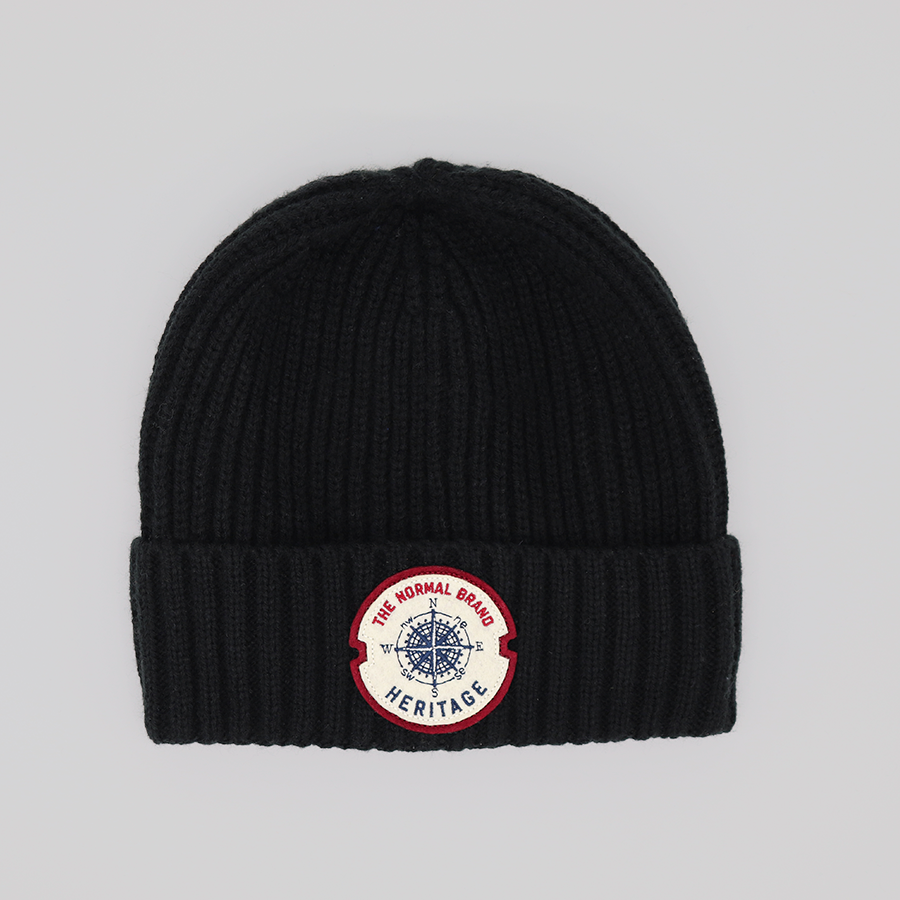 Cable Knit Beanie in Black