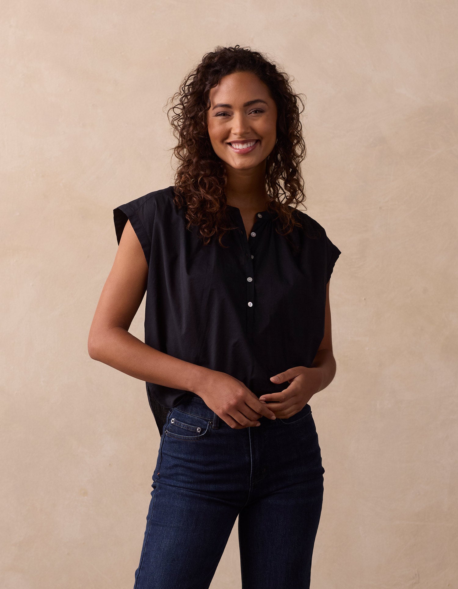 Featherweight Short Sleeve Blouse in Black