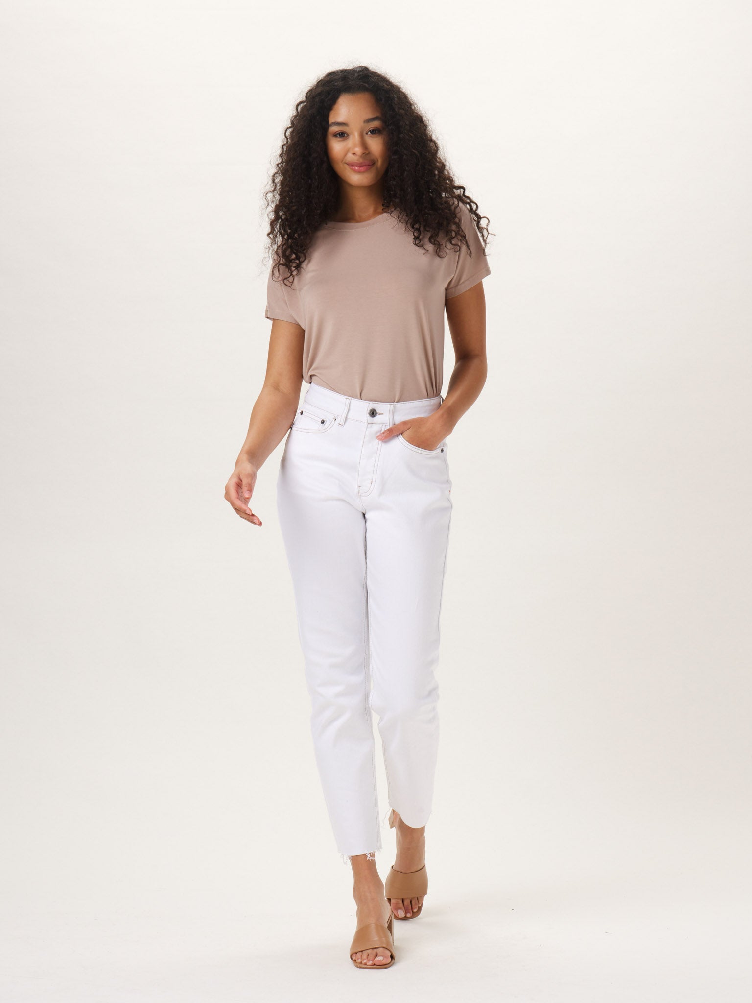 White / 25