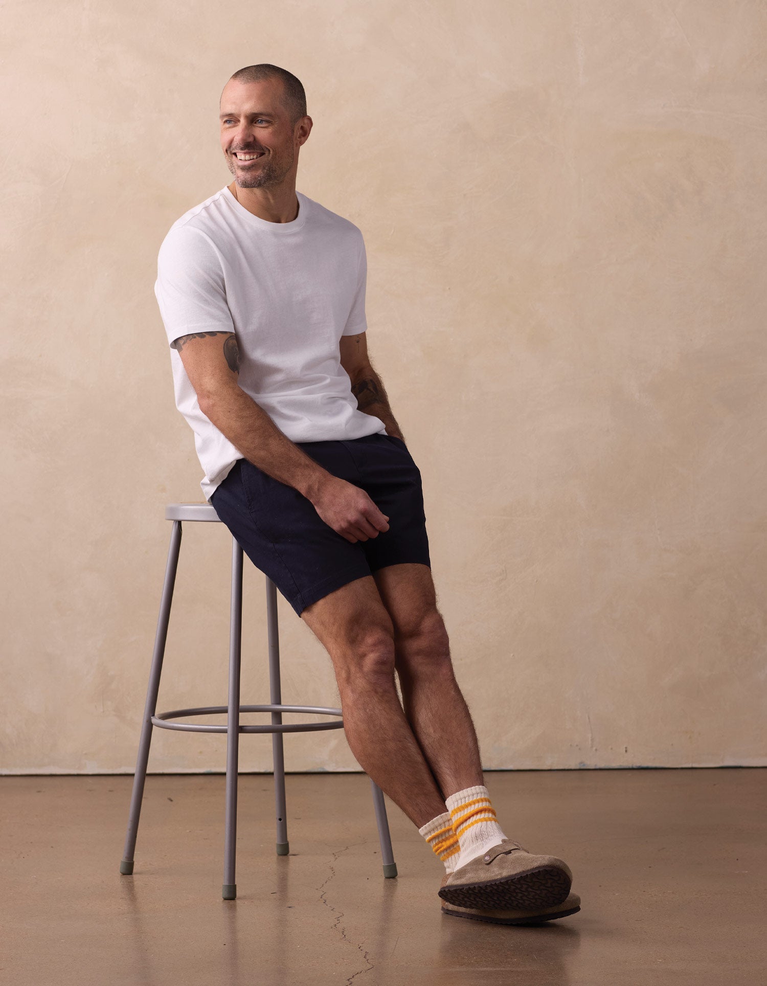 Stretch Chino Short in Navy